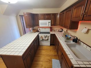 Available August - 2 Bed 1 Bath, Duluth, MN 55805