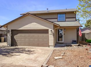 2922 Mount Vernon St SE, Albany, OR 97322