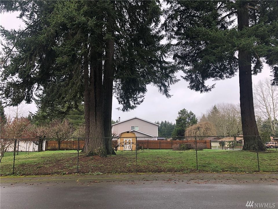 1st image of 1400 Alanna Dr SE
