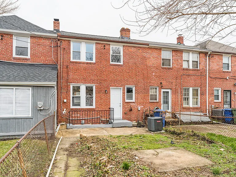4804 Wrenwood Ave — Photo 21