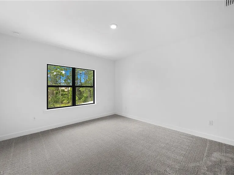 4246 Sonoma Oaks Cir — Photo 16
