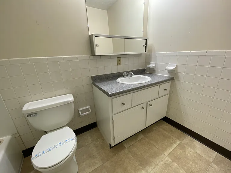 Eastern Trails Apartments and Storage — Photo 44