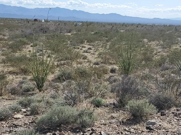 LOT 12 S Roll Rd, Yucca, AZ 86438