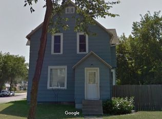 720 N Main St, Crookston, MN 56716