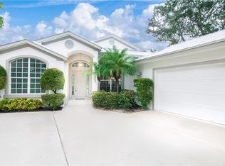 1455 NE Oak Bluff Ln, Jensen Beach, FL 34957