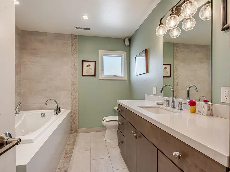 2395 Watt St — Photo 25