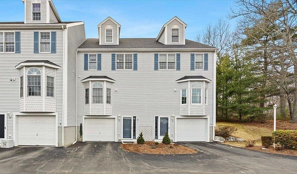 1st image of 10 Waltham Dr #10