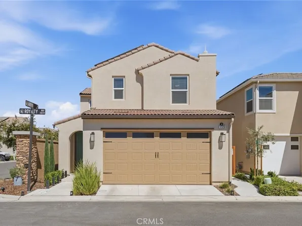 1123 Royalty Way W, Madera, CA 93636