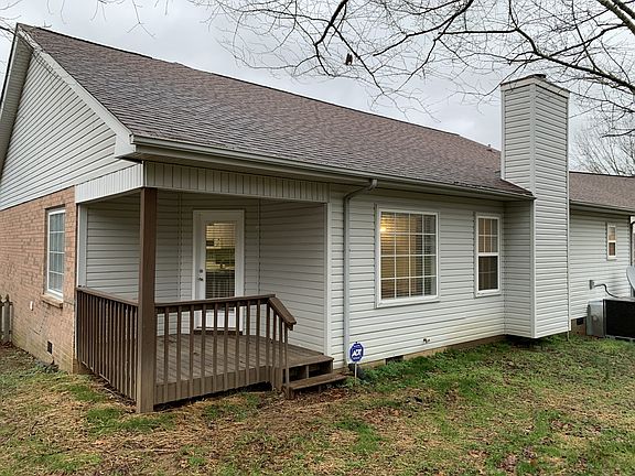 2nd image of 6904 Somerset Farms Cir