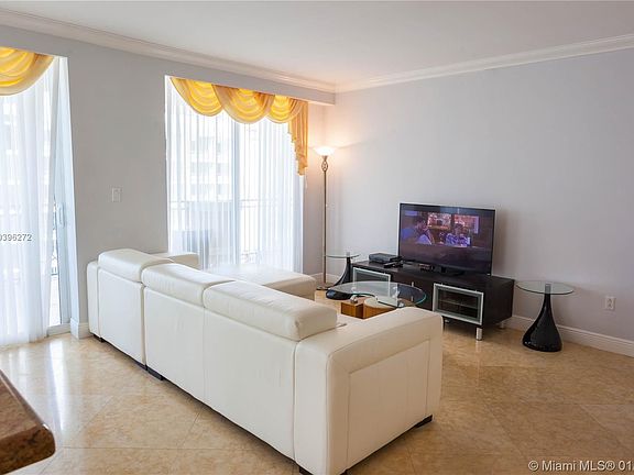 3rd image of 17555 Atlantic Blvd APT 808