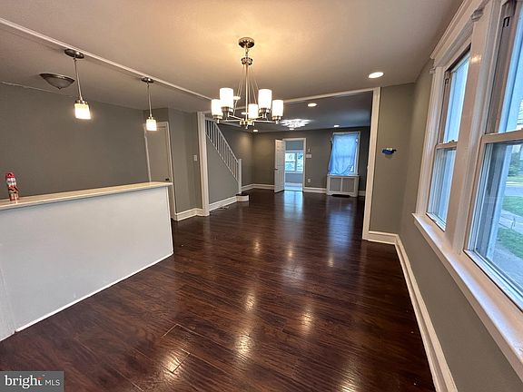 5th image of 518 Cypress St