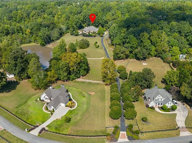 8335 Hurakan Creek Xing — Photo 40