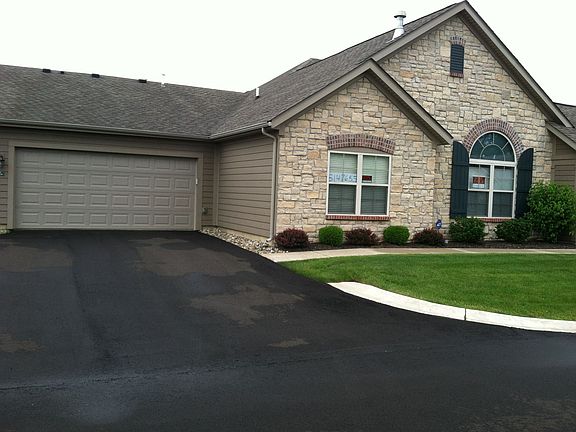3rd image of 716 Dublin Dr #1D-4