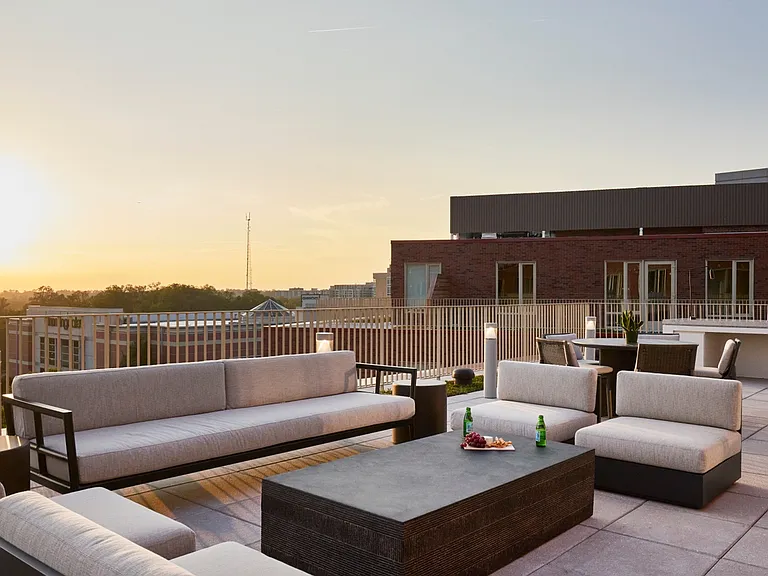 Residences at Mazza — Photo 37