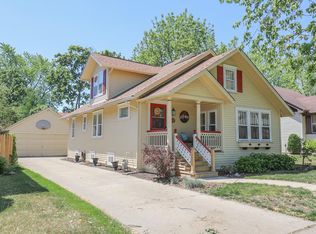 611 75th St, Kenosha, WI 53143