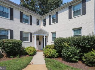 2912 13th Rd S #12201, Arlington, VA 22204