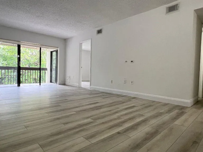8885 Fontainebleau Blvd #2 — Photo 1
