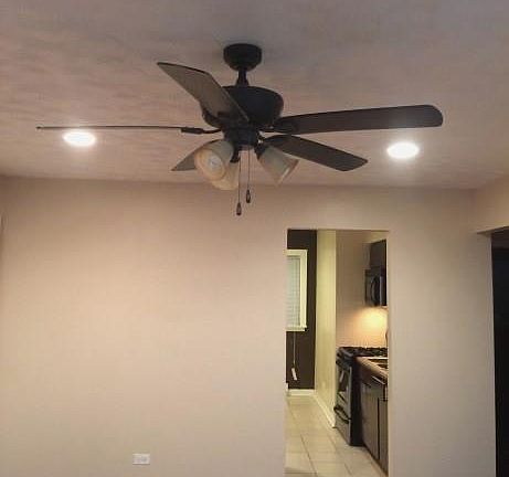 5th image of 1419 E 156th St #3