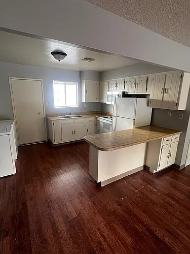 Floor plan 204