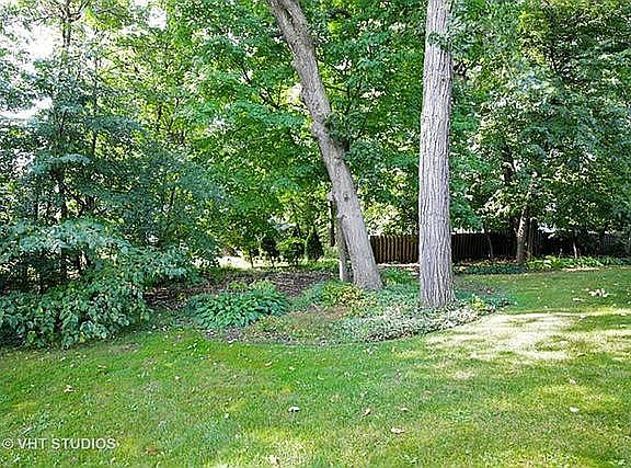 2nd image of 3008 Oaksbury Ct