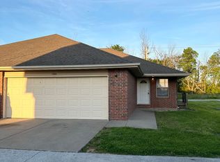 5600-5602 N Gray Ln #5600, Ozark, MO 65721
