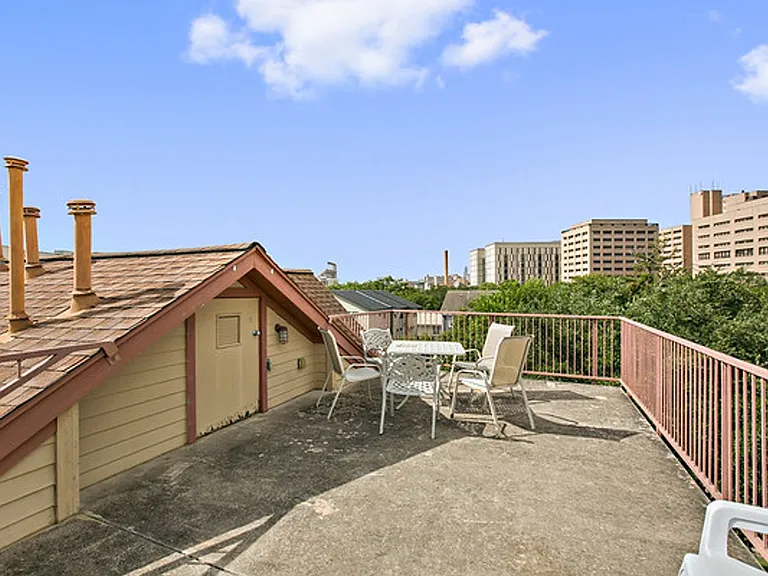 508 Elmwood Pl #A — Photo 20