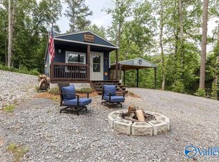 400 Whitaker Dr, Grant, AL 35747