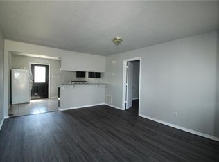 1222 W Westchester Way, Mustang, OK 73064