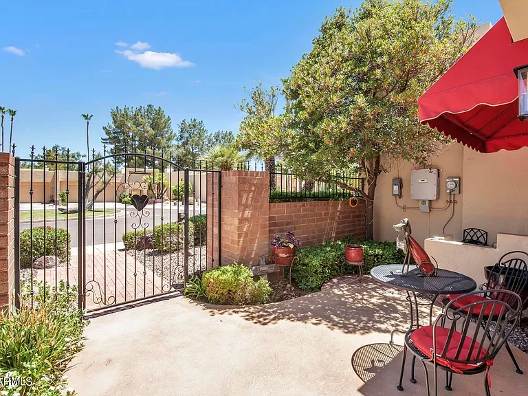 8742 E San Rafael Dr — Photo 20