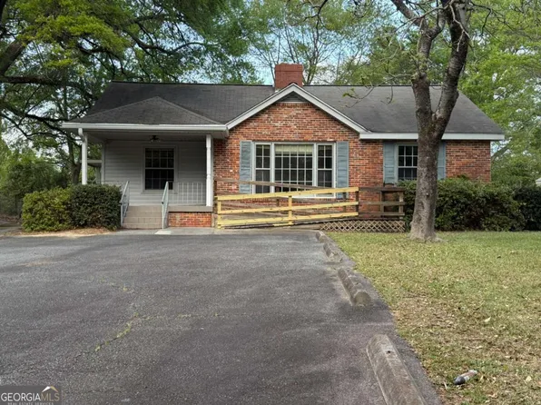 109 Vernon St, Dublin, GA 31021