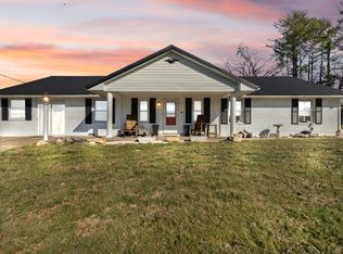 609 Smith Ln, London, KY 40741
