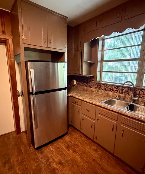 3160 Lake Ave — Photo 7