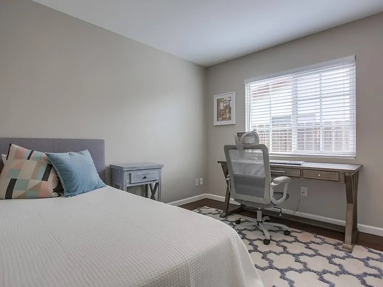 10584 Bandell Ct — Photo 18