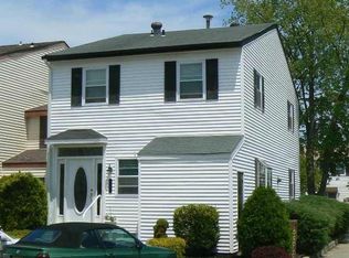414 Berkshire Dr, Ventnor, NJ 08406