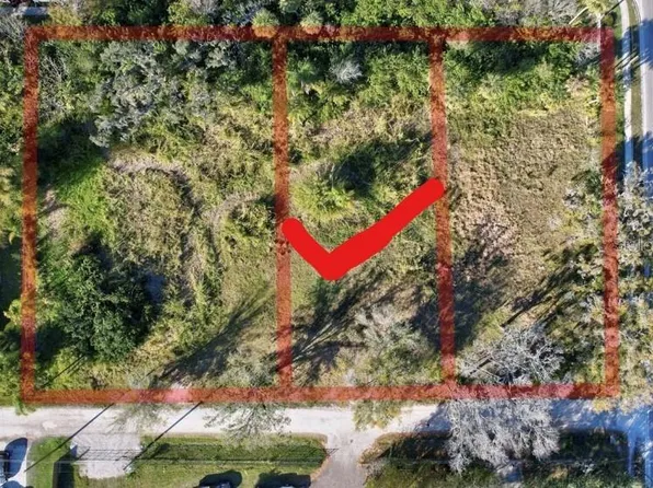 2619 16th Avenue Dr E, Bradenton, FL 34208