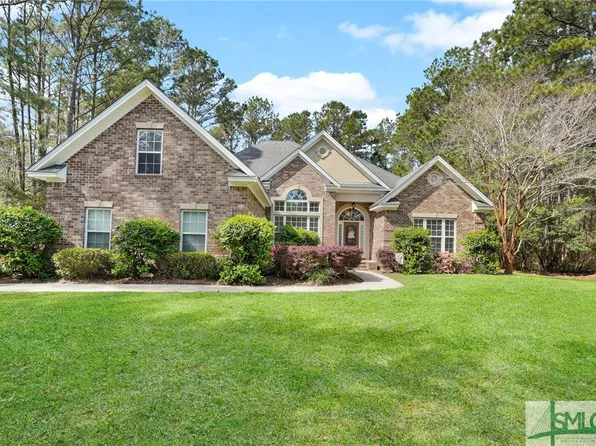 385 Mcgregor Circle, Richmond Hill, GA 31324