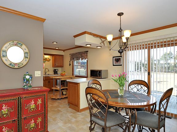 Open Dinette with Patio Door