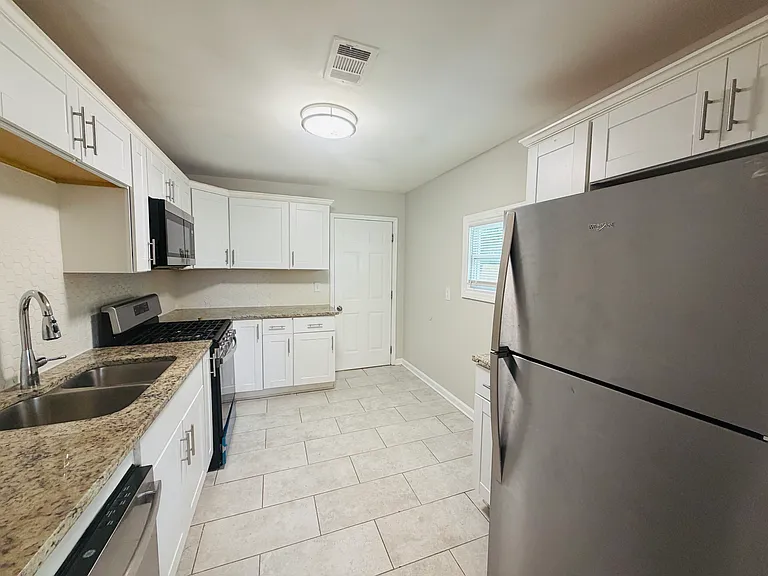 1241 NW Dr NW #A — Photo 13