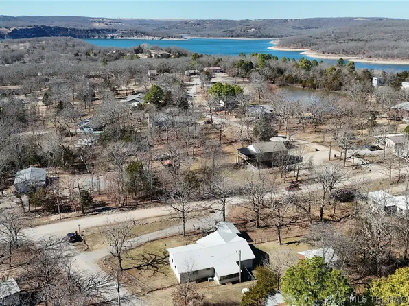 32128 S Hickory Dr, Cookson, OK 74427