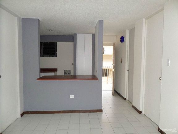 LIVING & DINING AREA (1)