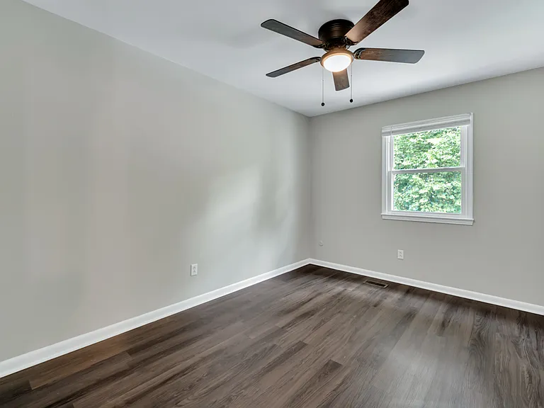 413 Longleaf Rd — Photo 20