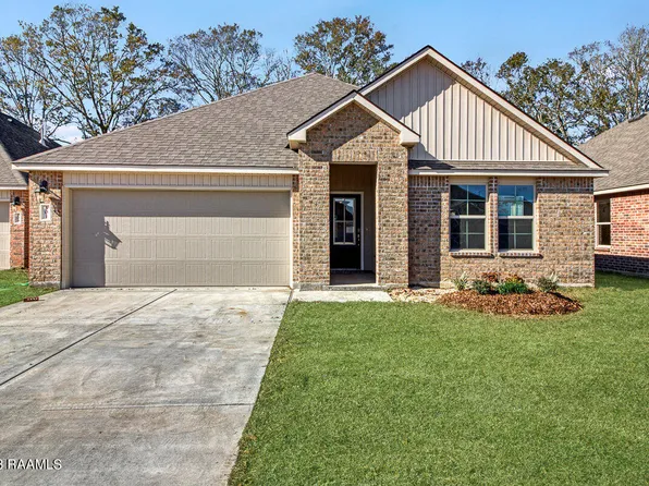 108 Autumn Dr, Crowley, LA 70526