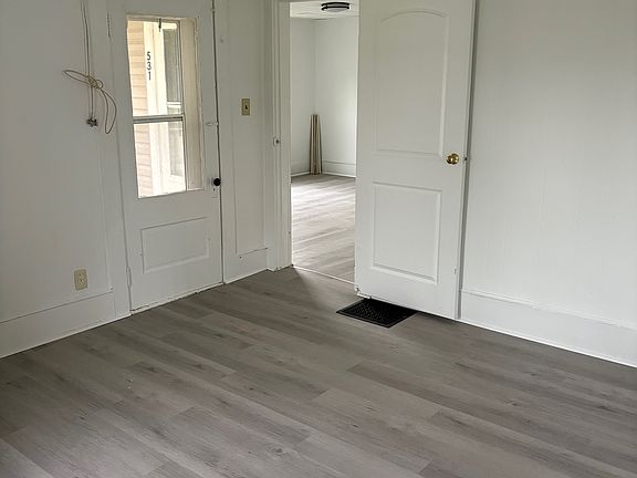 4th image of 531 Lincoln Ave #1