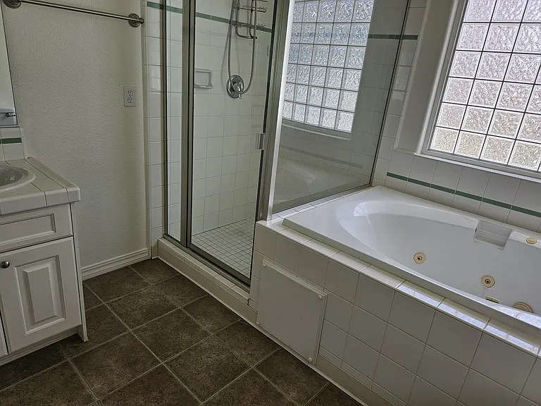 510 Hampton Pl — Photo 19