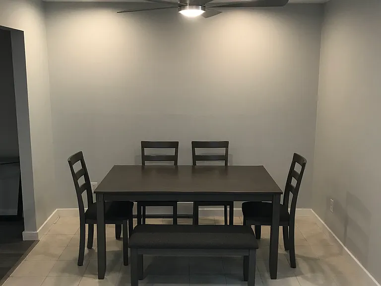 4 Clubhouse Dr #4 — Photo 10