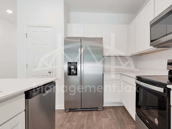 3rd image of 5473 Tellaro Ln #1