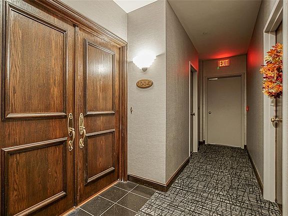 4th image of 411 W 46th Ter APT 1004
