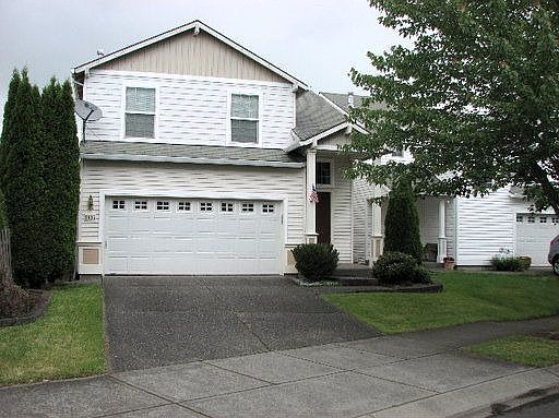 1st image of 5035 NE Candlewood Pl