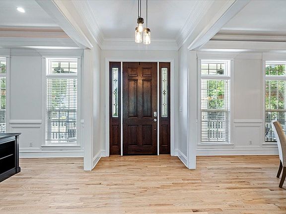 5th image of 3785 Wentworth Way