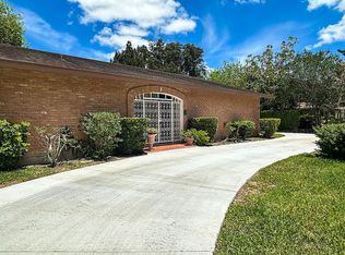 8 Summit Ct, Brownsville, TX 78521